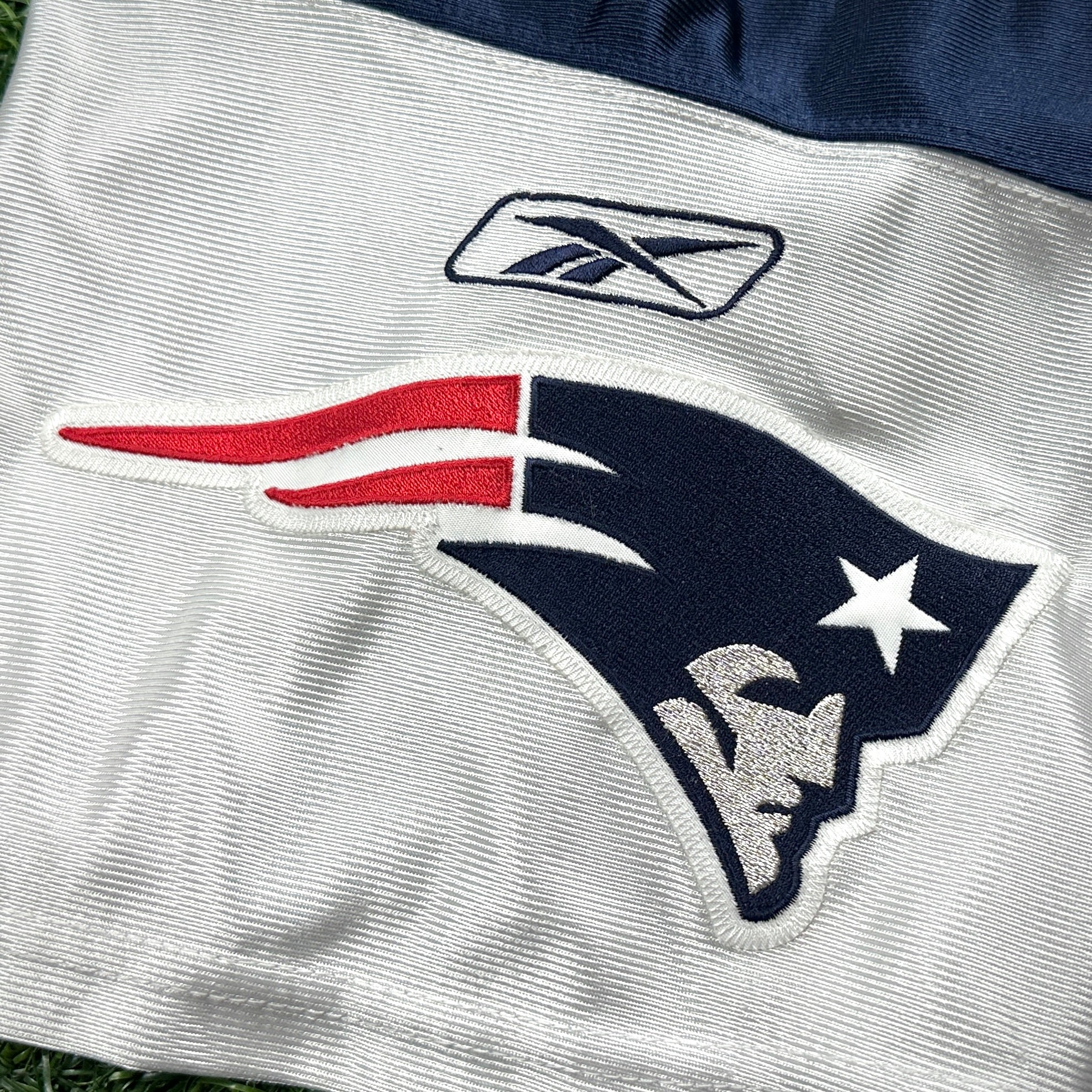2007 Reebok NFL Authentic Jersey New England Patriots Tom Brady Sz. 52 Vintage MVP