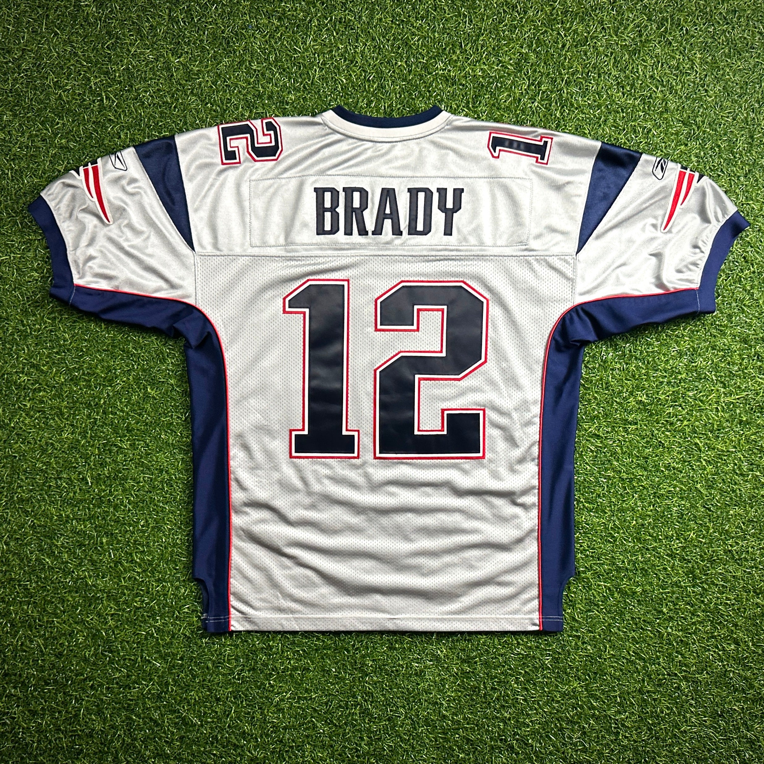 2007 Reebok NFL Authentic Jersey New England Patriots Tom Brady Sz. 50 Silver Alternate