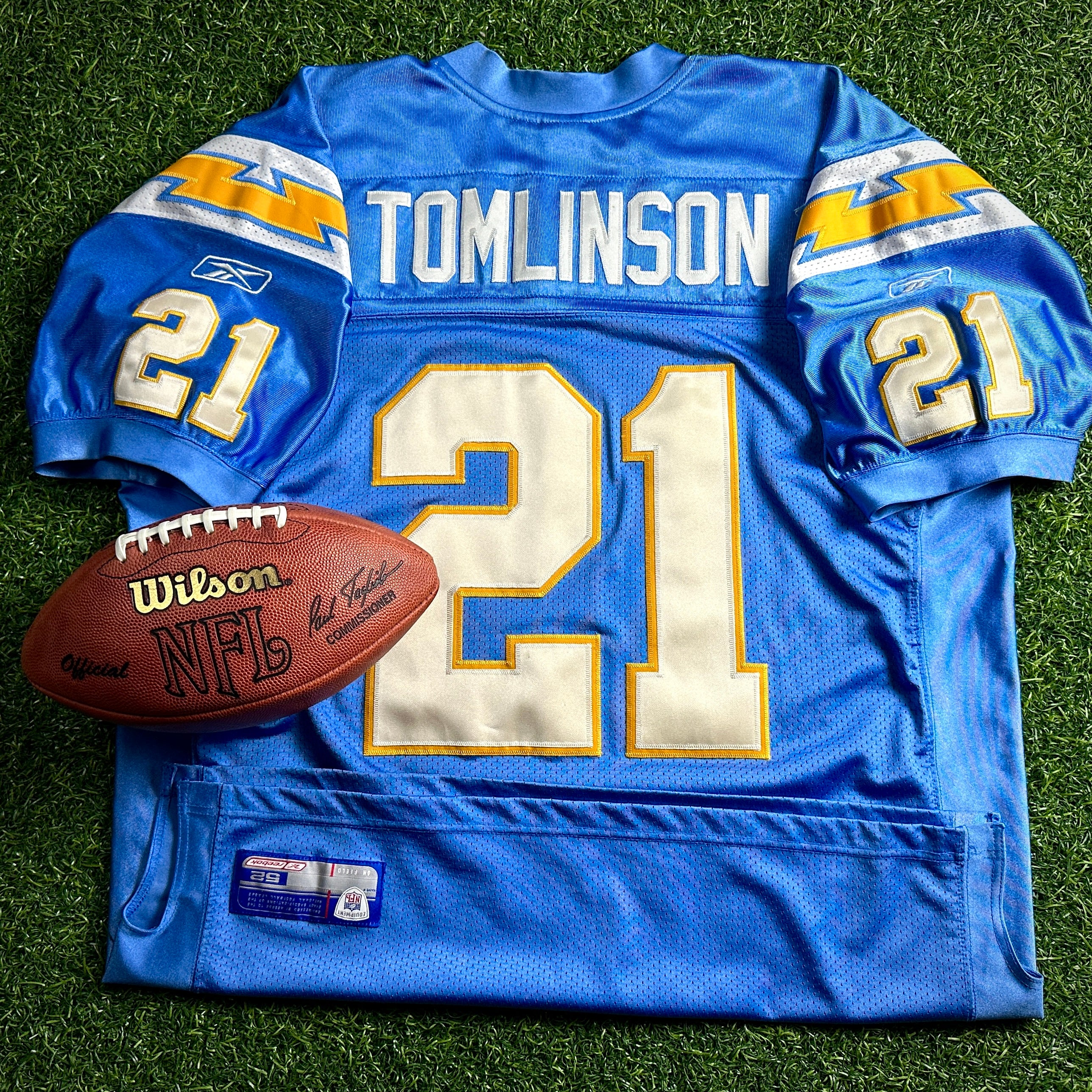 2002 Reebok NFL Authentic Jersey San Diego Chargers LaDanian Tomlinson 52 Throwback