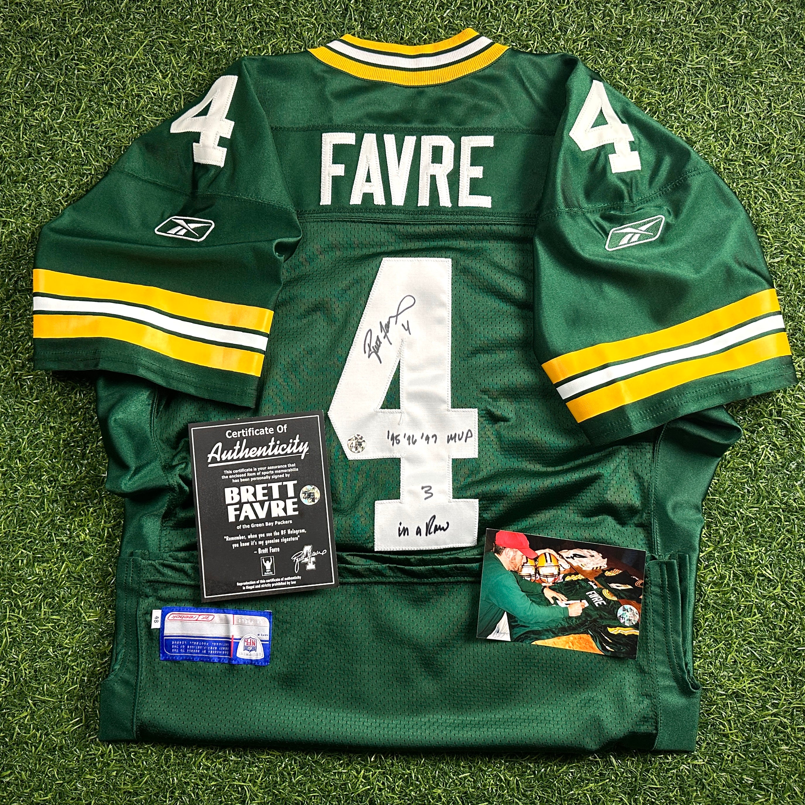 2004 Reebok NFL Team Issued Jersey Green Bay Packers Brett Favre Autograph COA