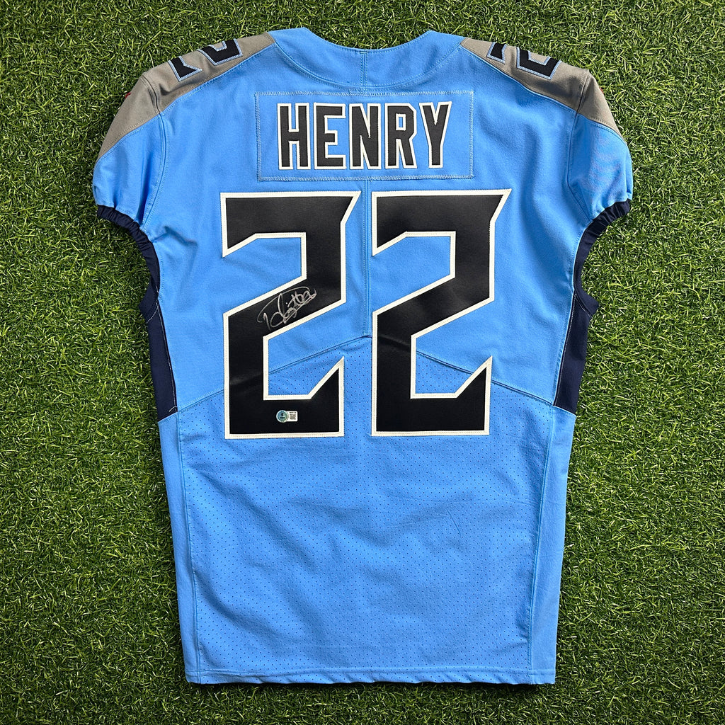 2022 Nike NFL Team-Issued Jersey Tennessee Titans Derrick Henry Autograph Beckett