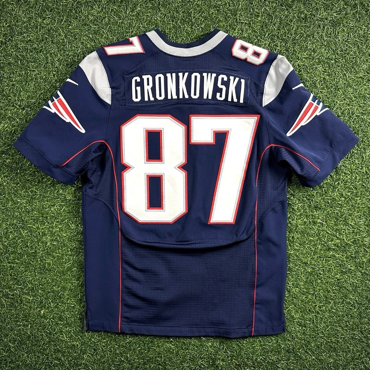 2013 Nike NFL Elite Authentic Jersey New England Patriots Rob Gronkowski Sz. 40