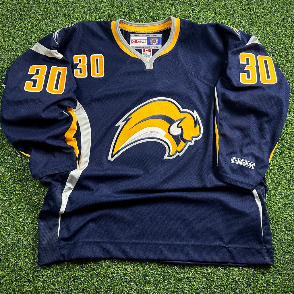 2006 CCM NHL Buffalo Sabres Slug Jersey Ryan Miller Sz XL Vintage MiC