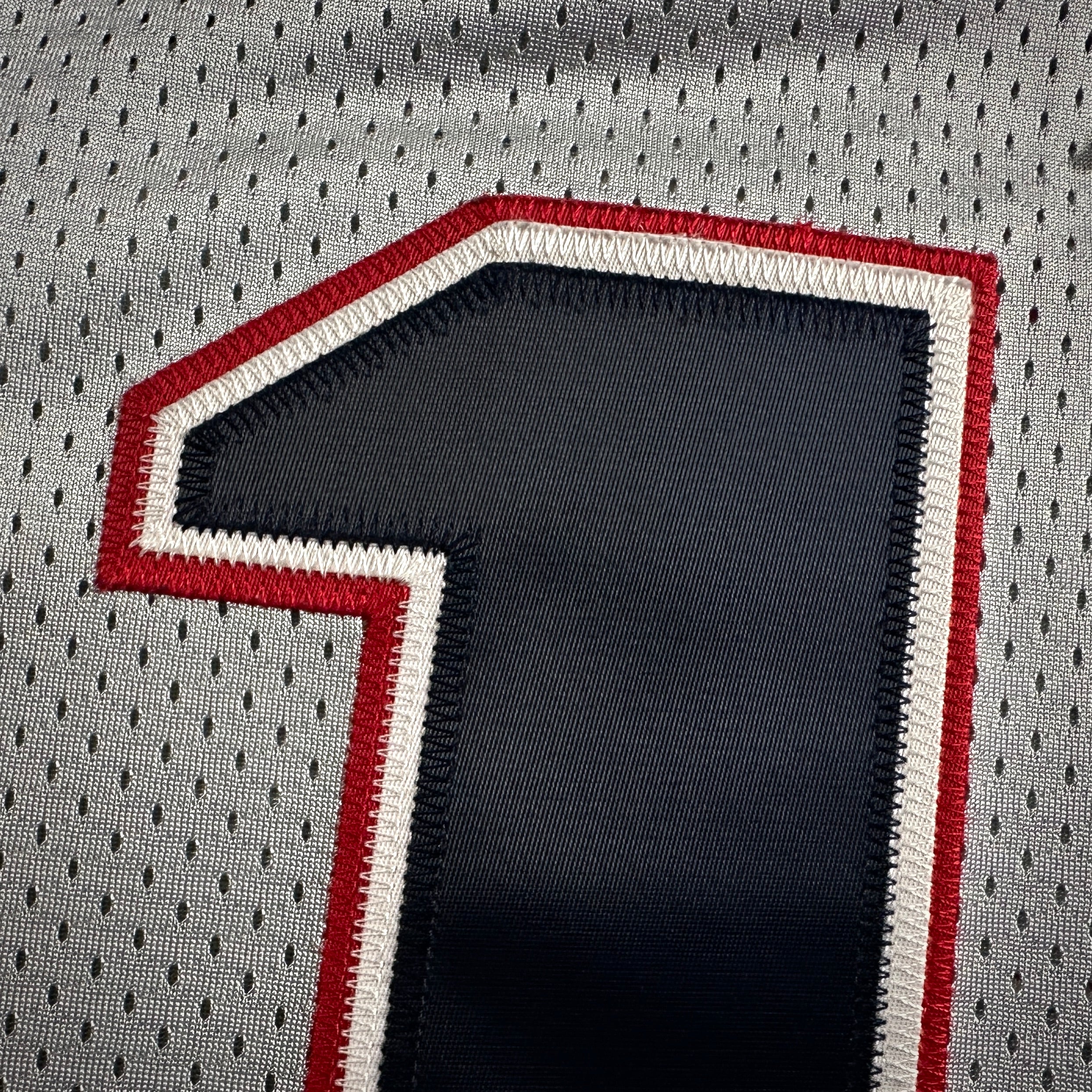 2007 Reebok NFL Authentic Jersey New England Patriots Tom Brady Sz. 50 Silver Alternate