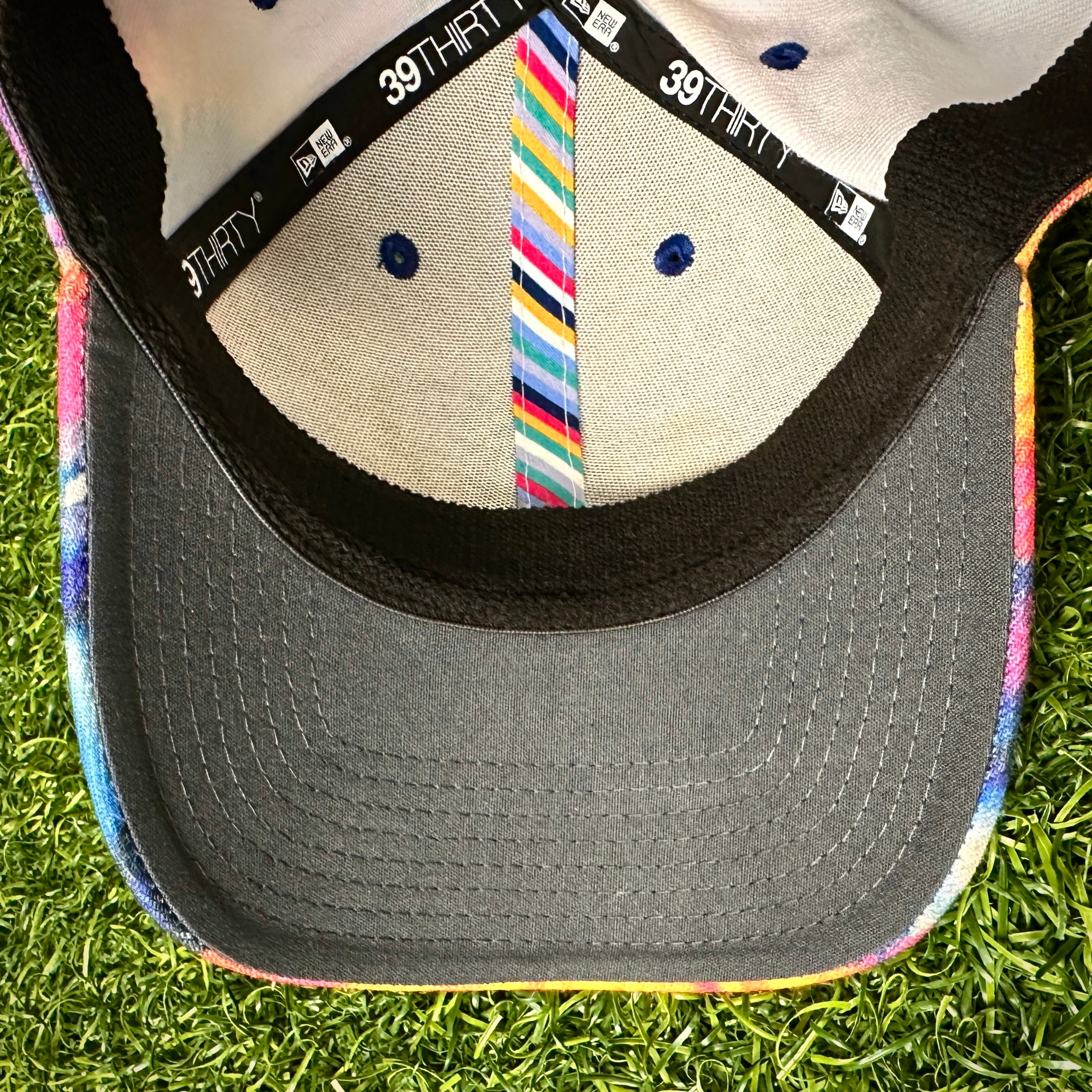 2018 New Era NFL Crucial Catch Hat Buffalo Bills Tie Dye Cancer Sz. M/L