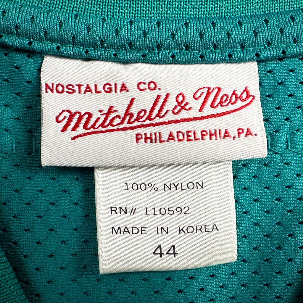 Mitchell & Ness NFL Authentic 1984 Miami Dolphins Throwback Jersey Dan Marino Sz. 44
