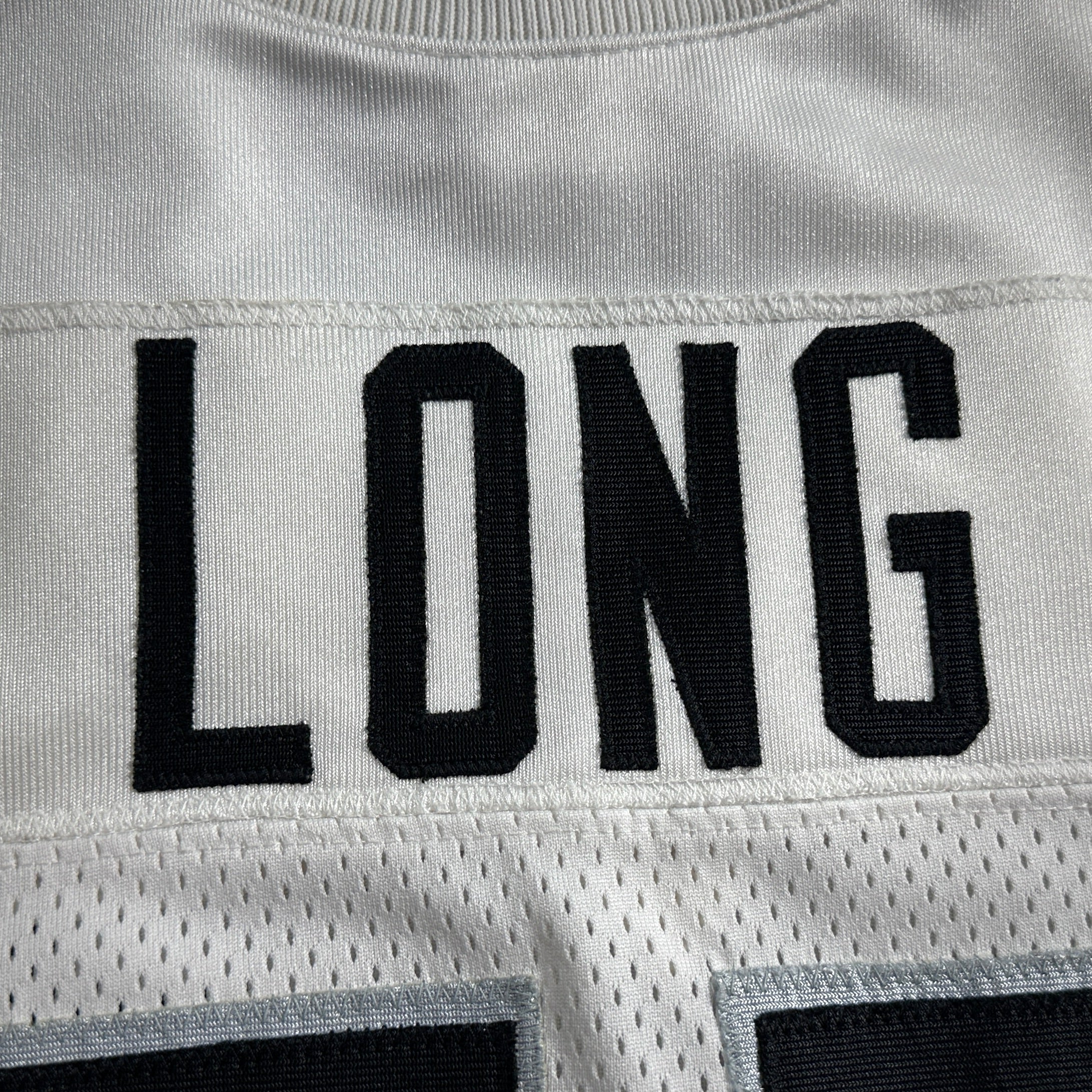2001 Reebok NFL Authentic Jersey Oakland Raiders Howie Long Sz. 46 Helmet Tag