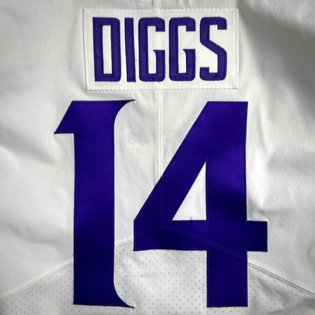 2017 Nike NFL Game Used Worn Away Jersey Minnesota Vikings Sz. 40 L-BK Patriots