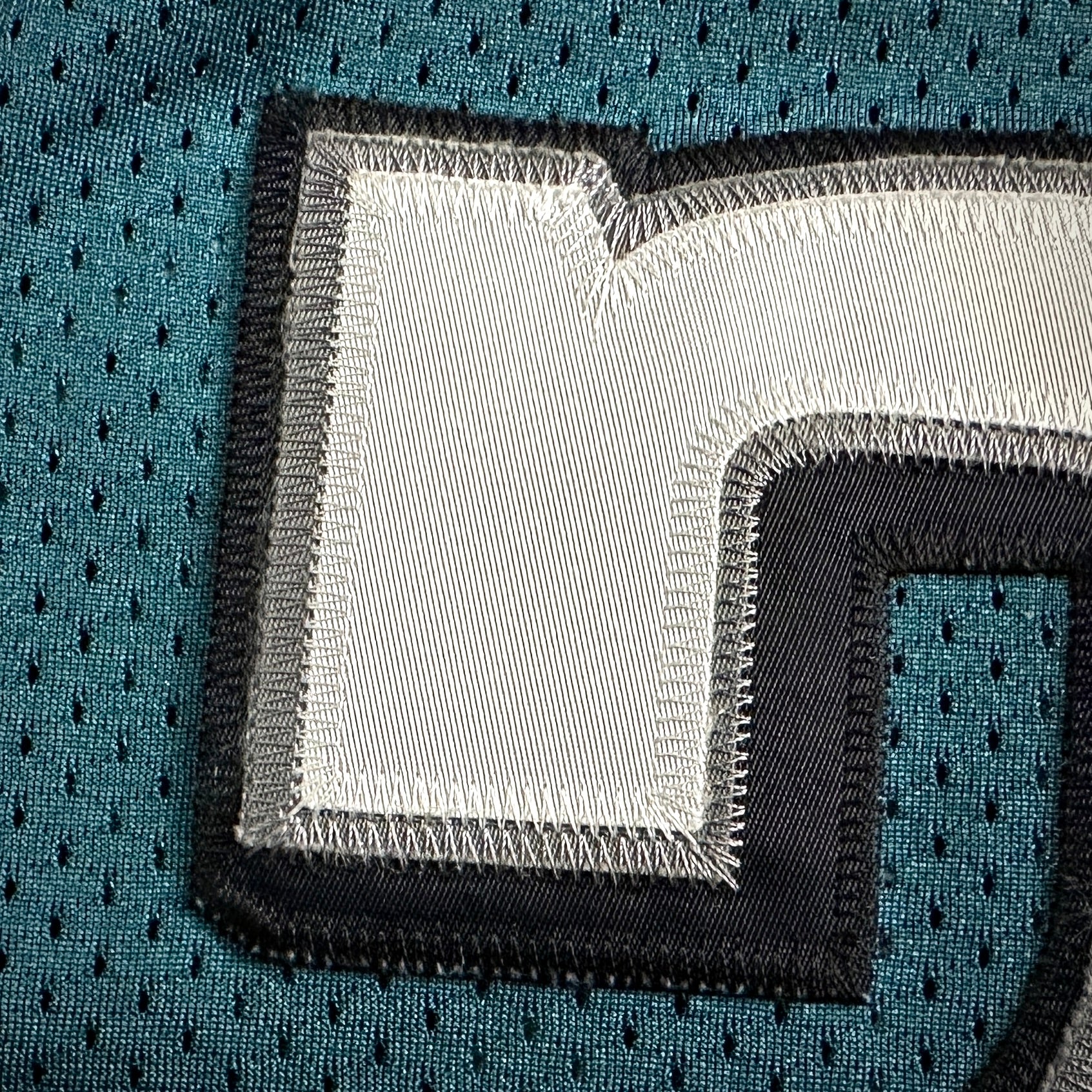 2004 Reebok NFL Authentic Jersey Philadelphia Eagles Brian Dawkins Sz. 52 Vintage