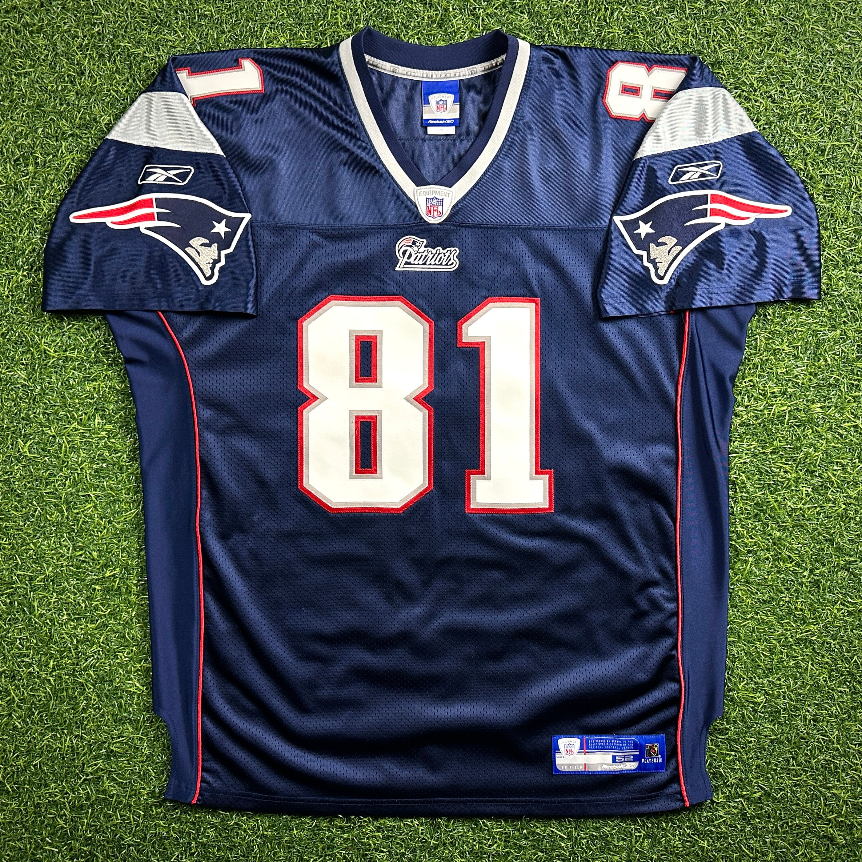 2007 Reebok NFL Authentic Jersey New England Patriots Randy Moss Blue Home Sz. 52