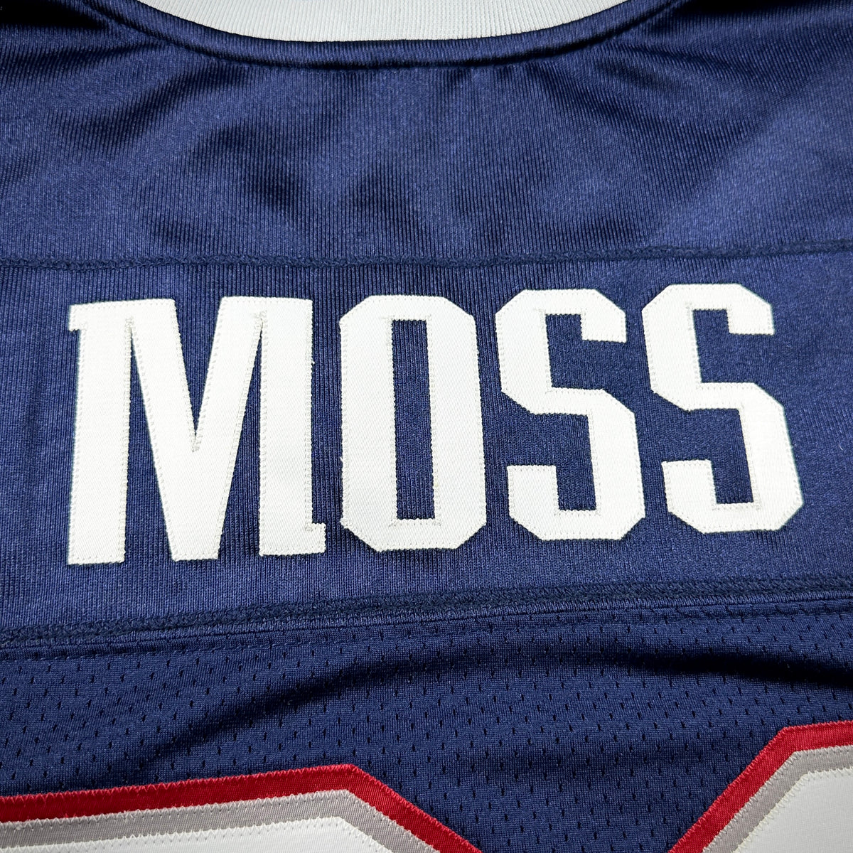 2007 Reebok NFL Authentic Jersey New England Patriots Randy Moss Blue Home Sz. 52